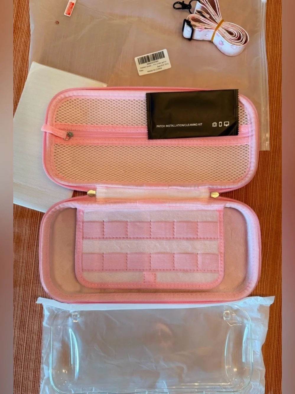 Pink Floral Nintendo Switch Carrying Case with Game Card Storage NWT 🍓🎮🩷